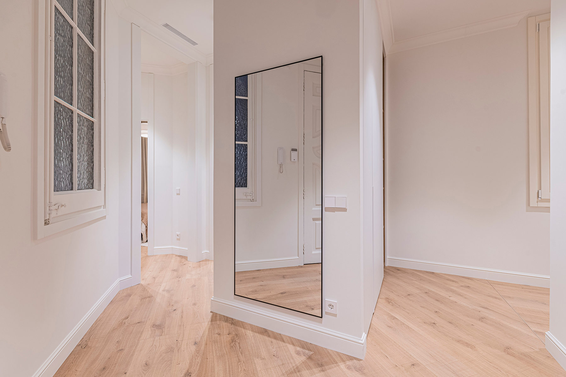 Corner flat newly renovated in Eixample - 物件實景