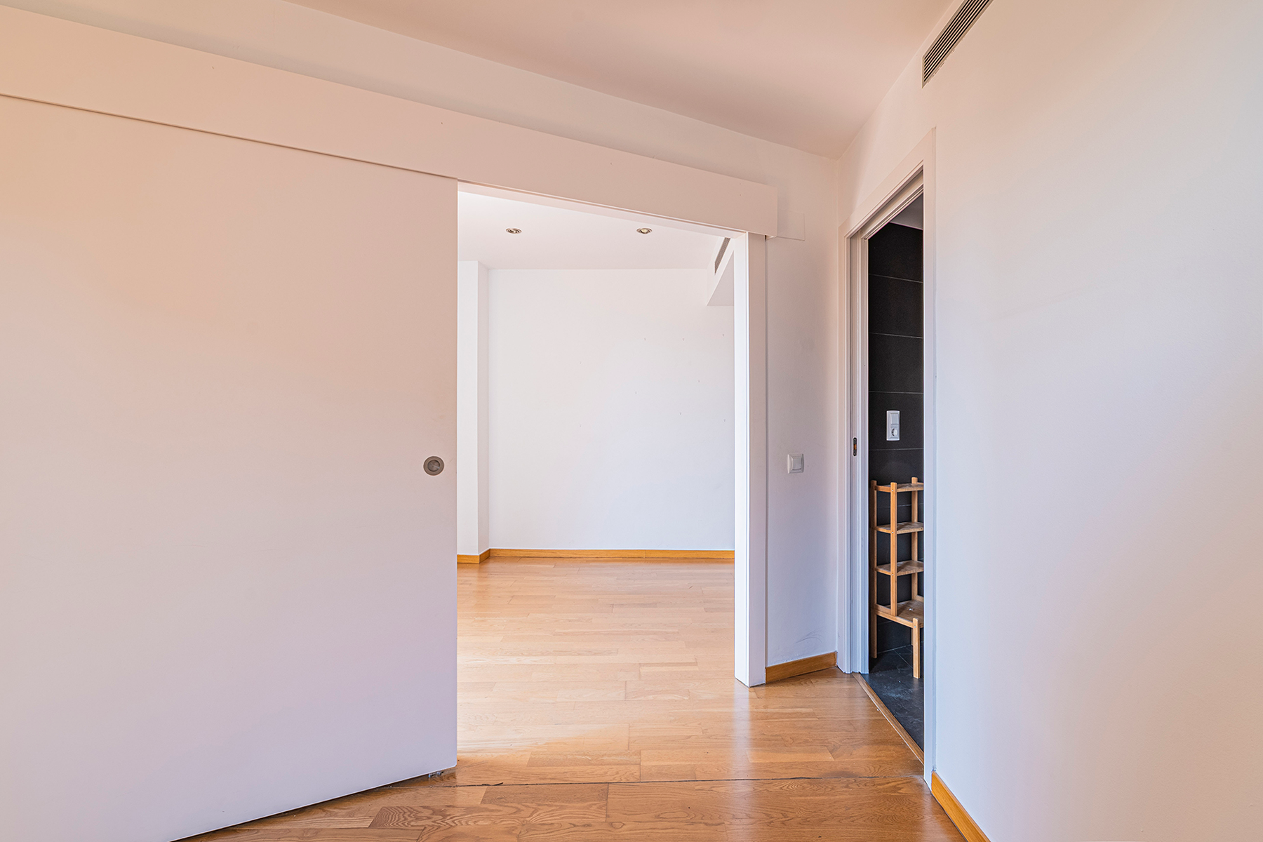  Bright apartment on high floor with private terrace in Eixample - 物件實景