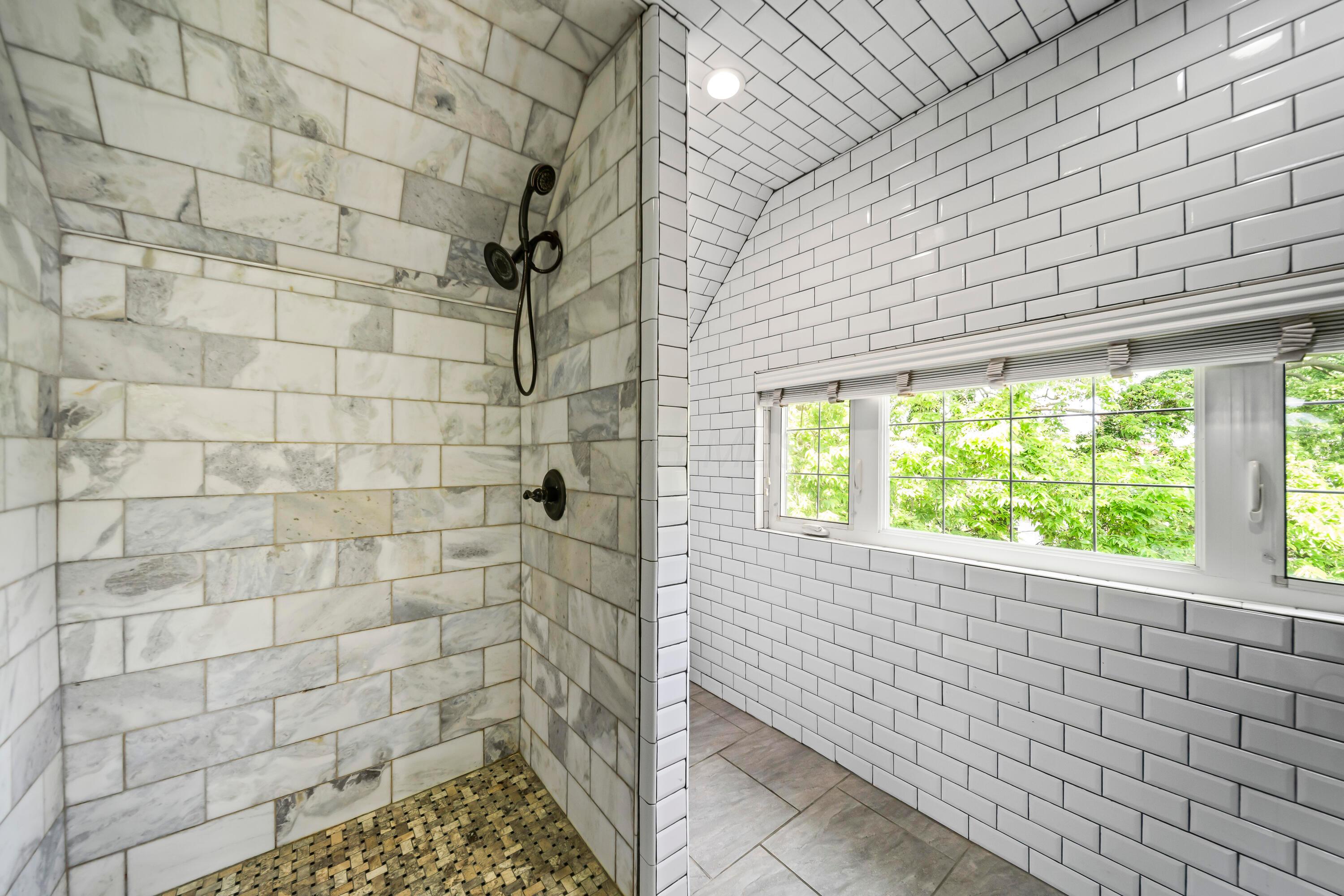 Columbus, Ohio, 43205, United States, 4 Bedrooms Bedrooms, ,3 BathroomsBathrooms,Residential,For Sale,1866885