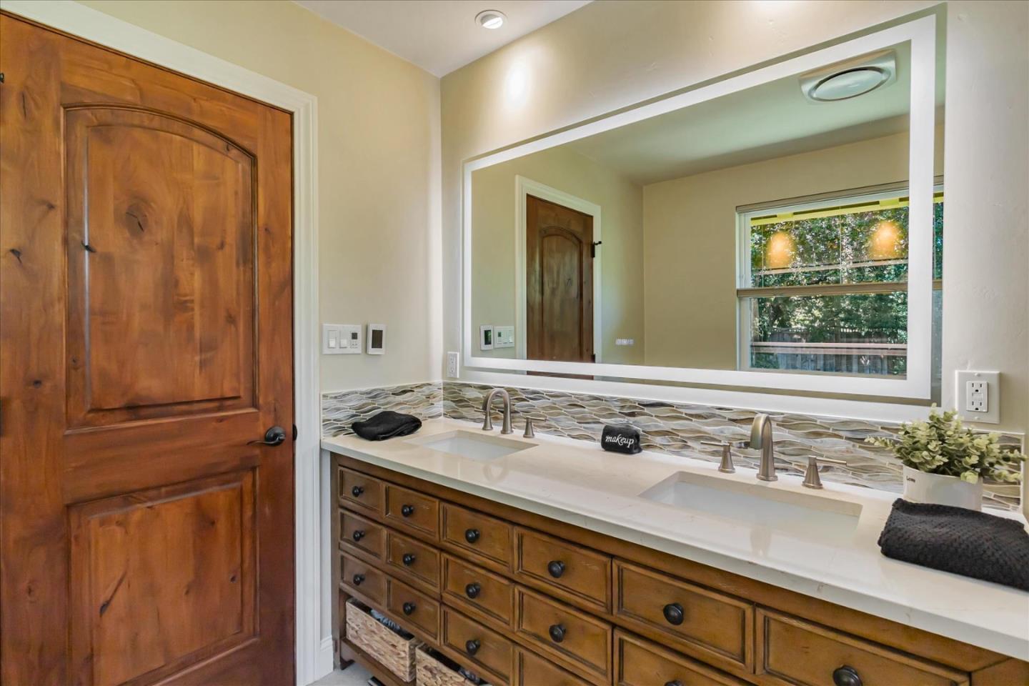San Jose, California, 95125, United States, 5 Bedrooms Bedrooms, ,3 BathroomsBathrooms,Residential,For Sale,1911321