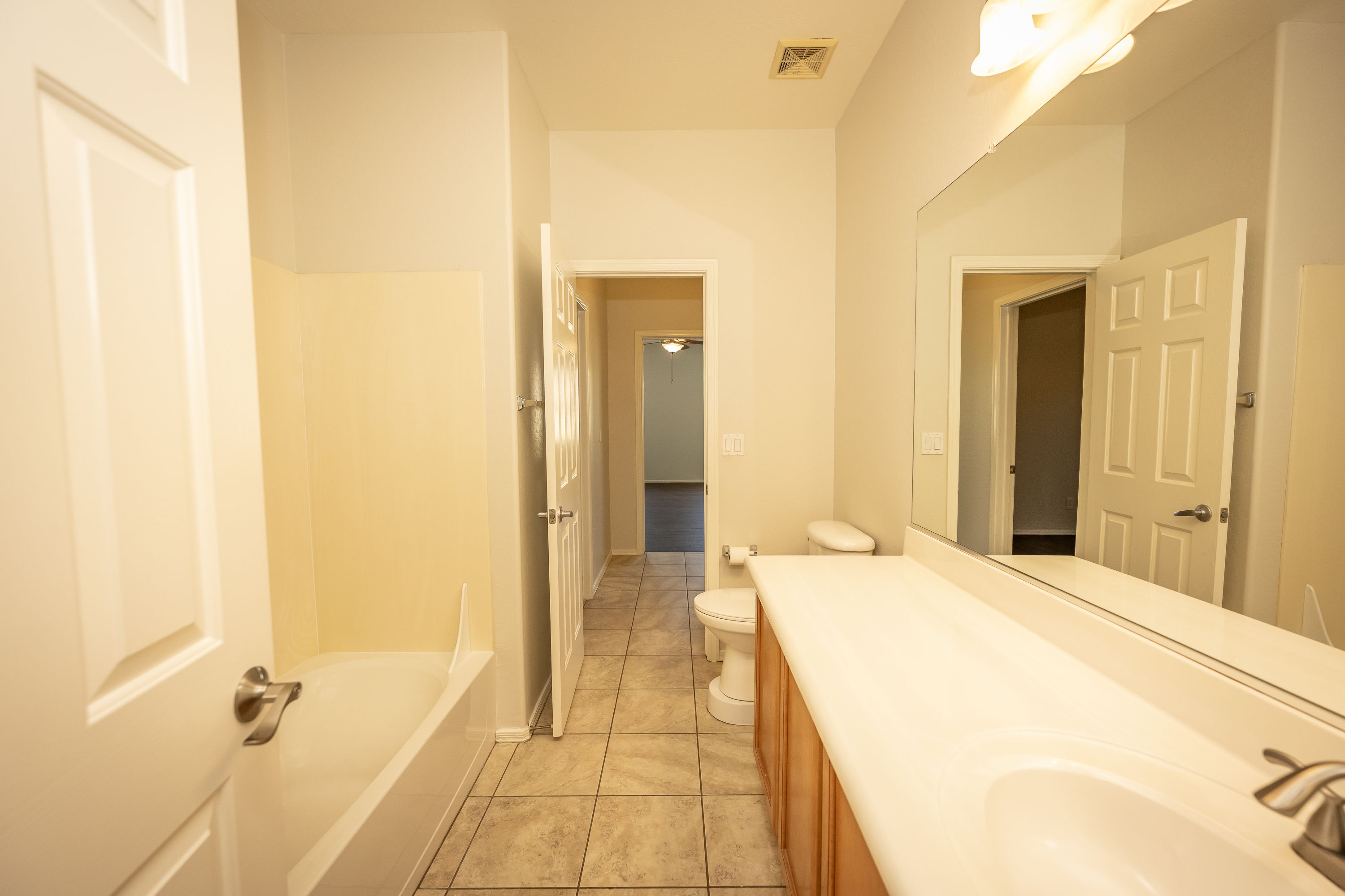 ANTHEM, Arizona, 85086, United States, 4 Bedrooms Bedrooms, ,2 BathroomsBathrooms,Residential,For Sale,1937627