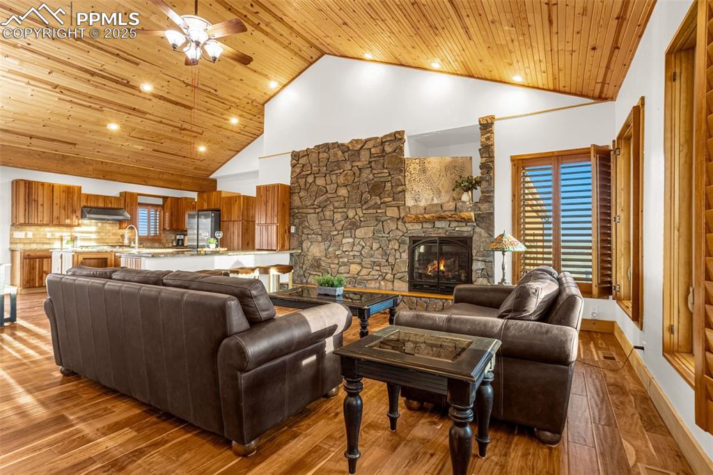 Calhan, Colorado, 80808, United States, 5 Bedrooms Bedrooms, ,1 BathroomBathrooms,Residential,For Sale,1987947