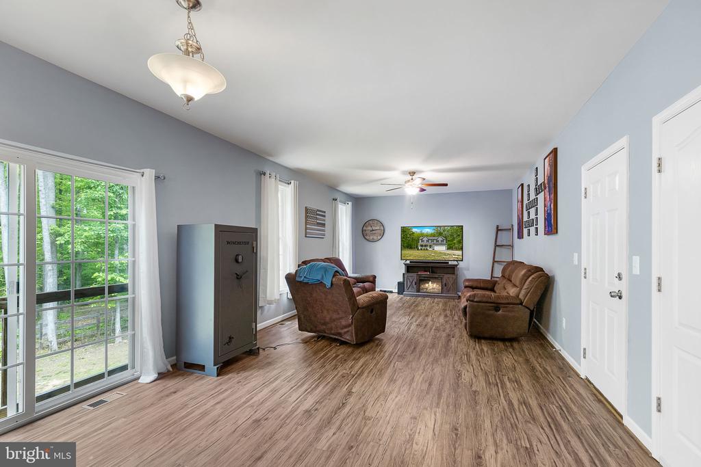 Spotsylvania, Virginia, 22553, United States, 4 Bedrooms Bedrooms, ,3 BathroomsBathrooms,Residential,For Sale,1935679