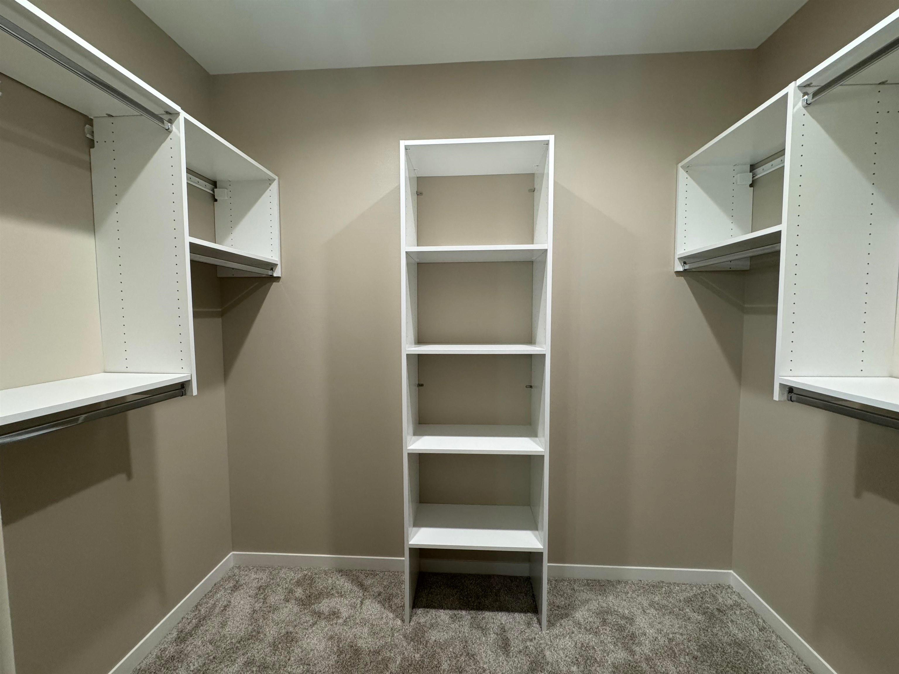 Norfolk, Nebraska, 68701, United States, 4 Bedrooms Bedrooms, ,3 BathroomsBathrooms,Residential,For Sale,1993341