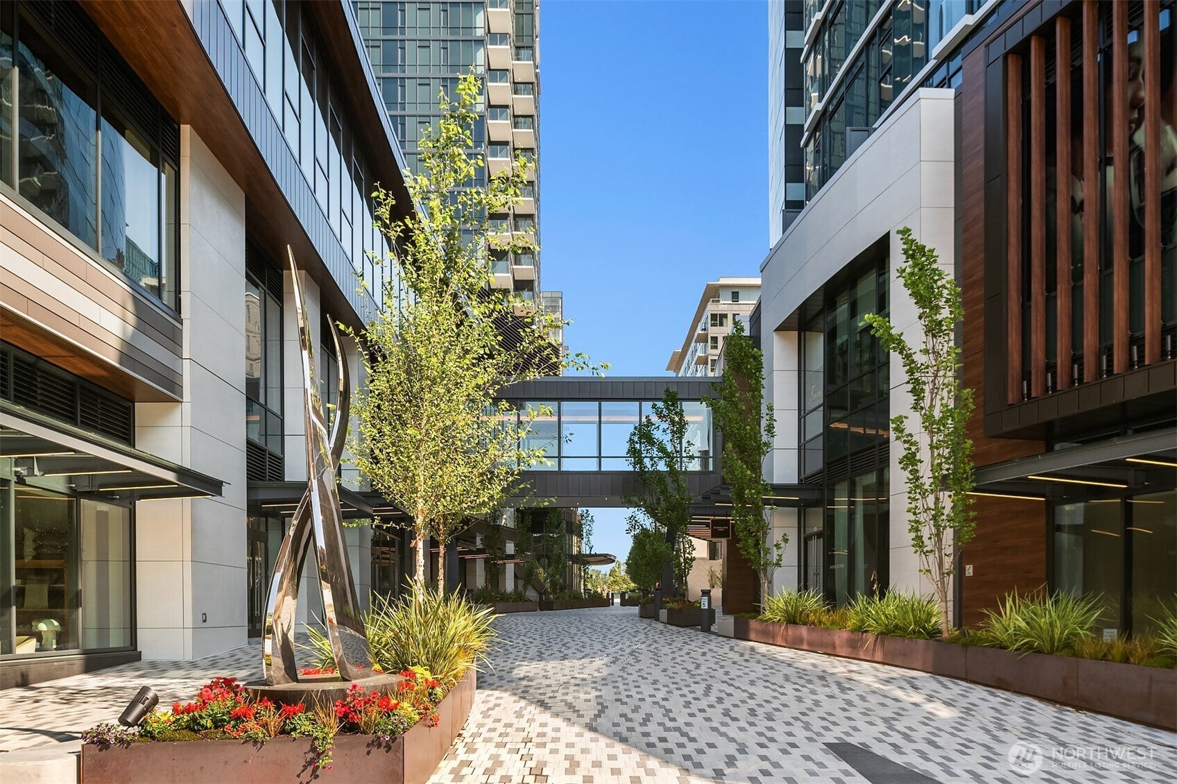 Bellevue, Washington, 98004, United States, 1 Bedroom Bedrooms, ,2 BathroomsBathrooms,Residential,For Sale,1857627