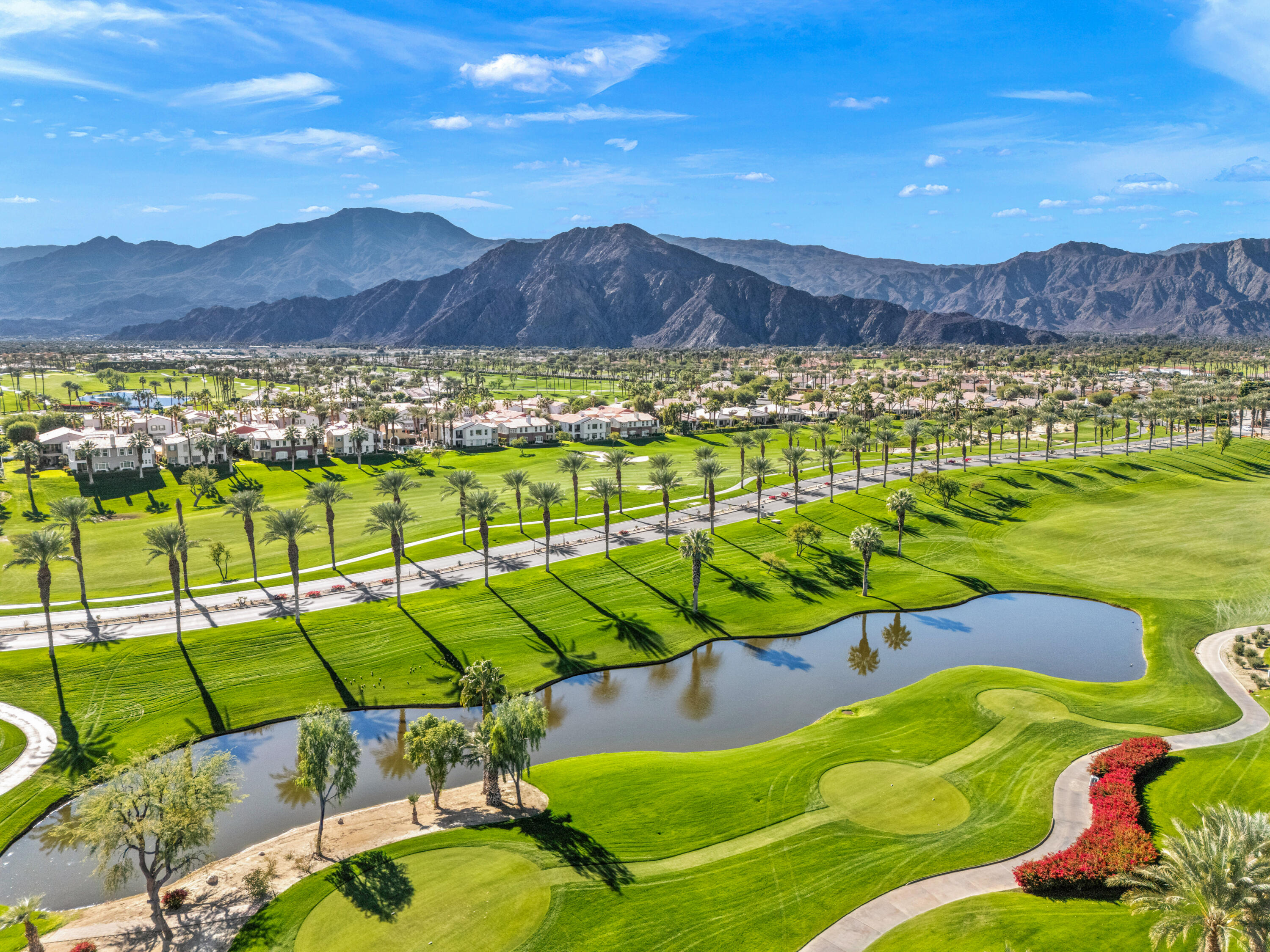 La Quinta, California, 92253, United States, 3 Bedrooms Bedrooms, ,4 BathroomsBathrooms,Residential,For Sale,2002197