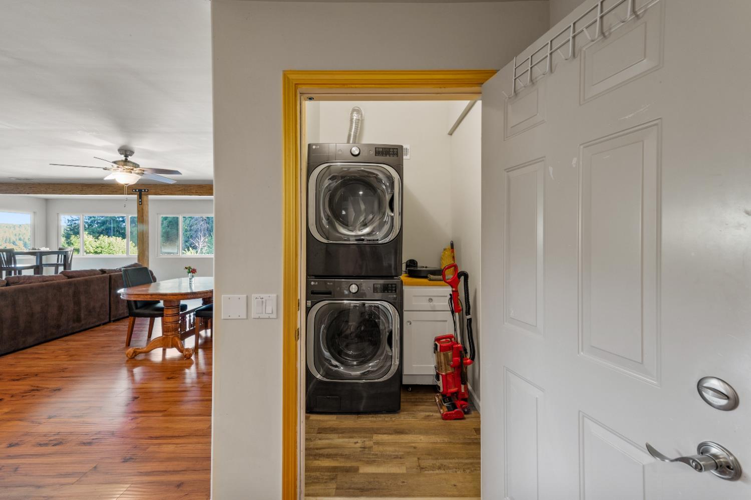 Grass Valley, California, 95945, United States, 4 Bedrooms Bedrooms, ,4 BathroomsBathrooms,Residential,For Sale,1897188