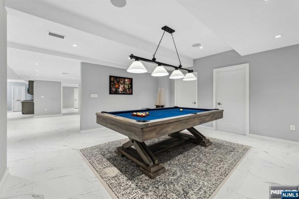 Alpine, New Jersey, 07620, United States, 6 Bedrooms Bedrooms, ,9 BathroomsBathrooms,Residential,For Sale,2000775