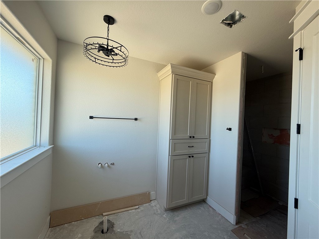 Bryan, Texas, 77808, United States, 4 Bedrooms Bedrooms, ,4 BathroomsBathrooms,Residential,For Sale,1982971