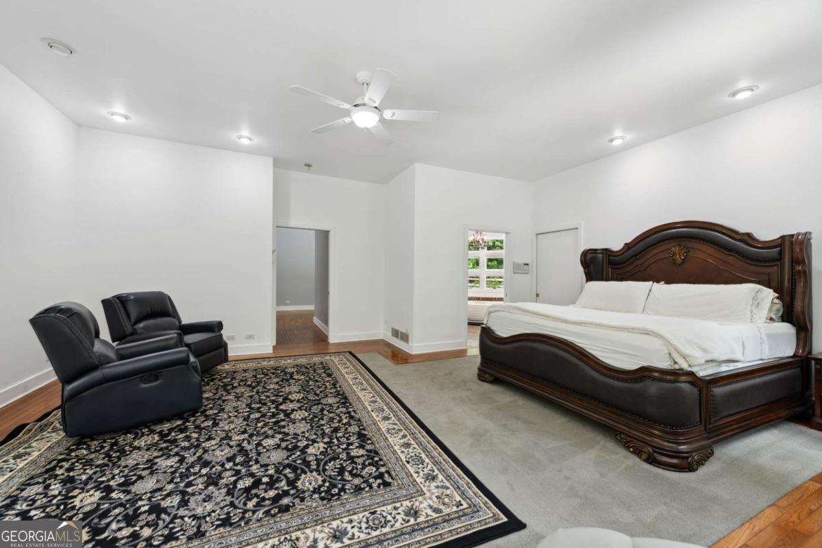 Ellijay, Georgia, 30540, United States, 5 Bedrooms Bedrooms, ,5 BathroomsBathrooms,Residential,For Sale,1868154