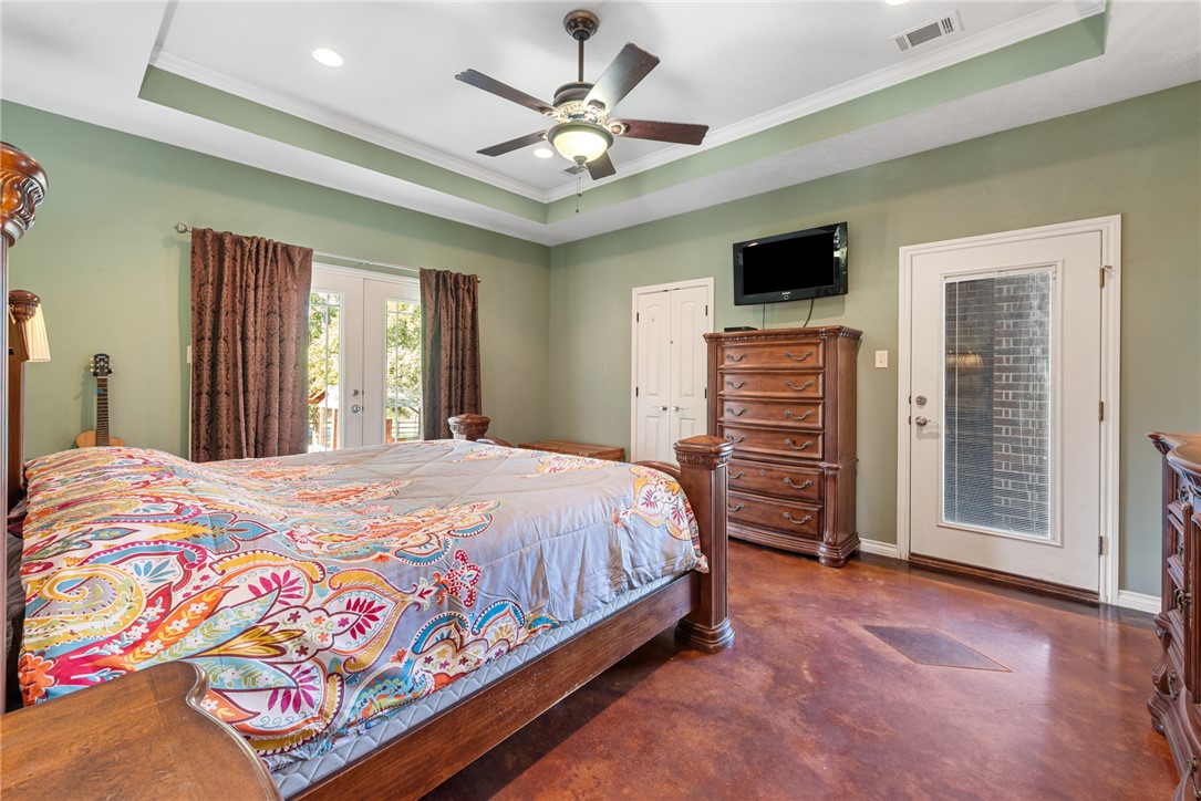 Normangee, Texas, 77871, United States, 4 Bedrooms Bedrooms, ,3 BathroomsBathrooms,Residential,For Sale,1938377