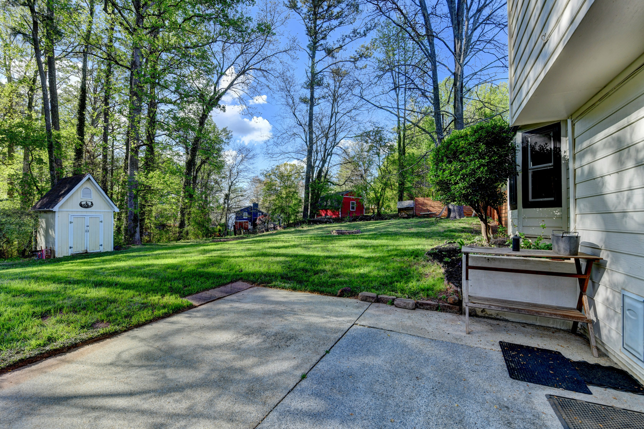  Welcome to this Renovated Home in Keheley Bend - 物件實景
