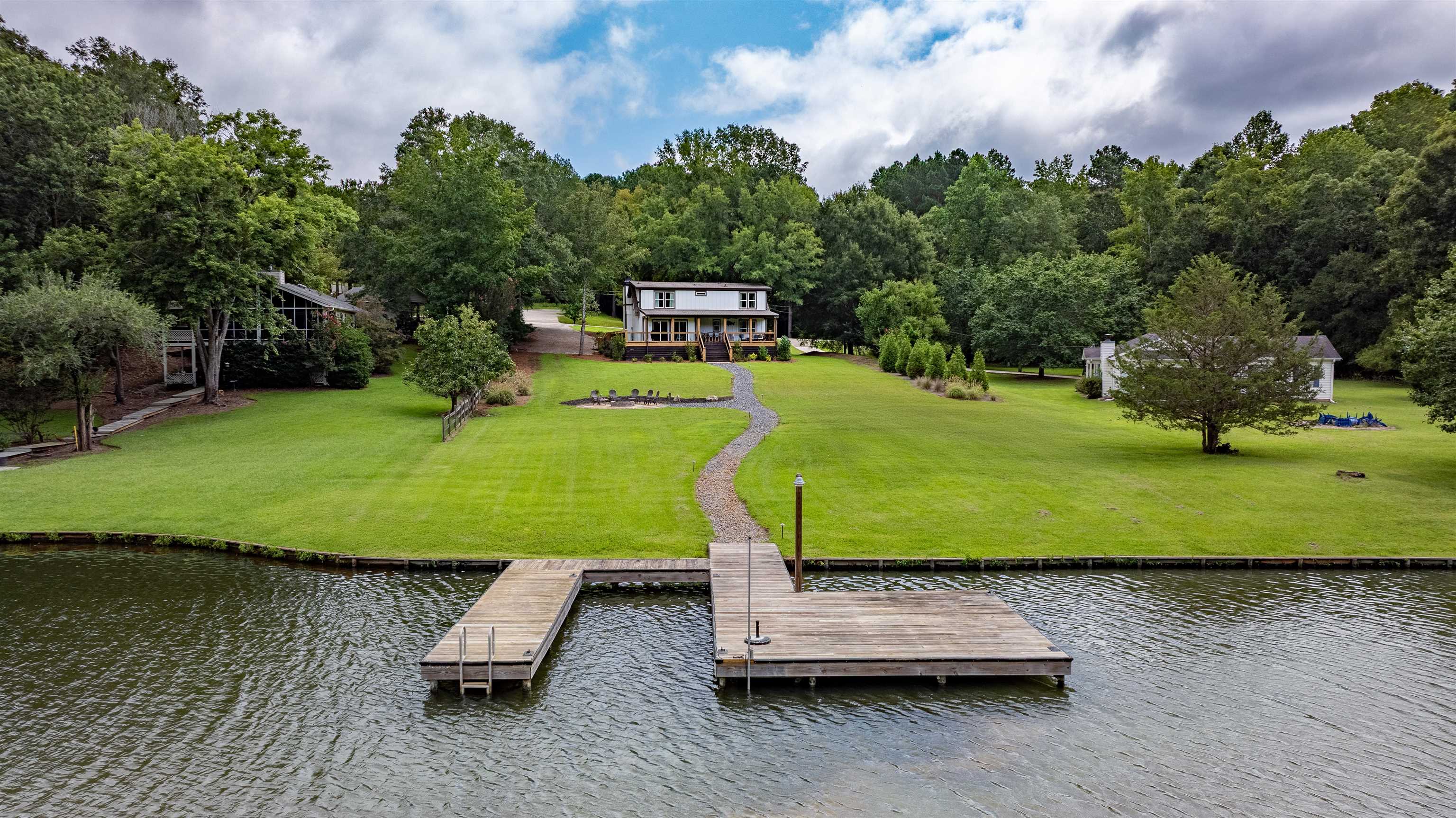 Eatonton, Georgia, 31024, United States, 4 Bedrooms Bedrooms, ,2 BathroomsBathrooms,Residential,For Sale,1911200