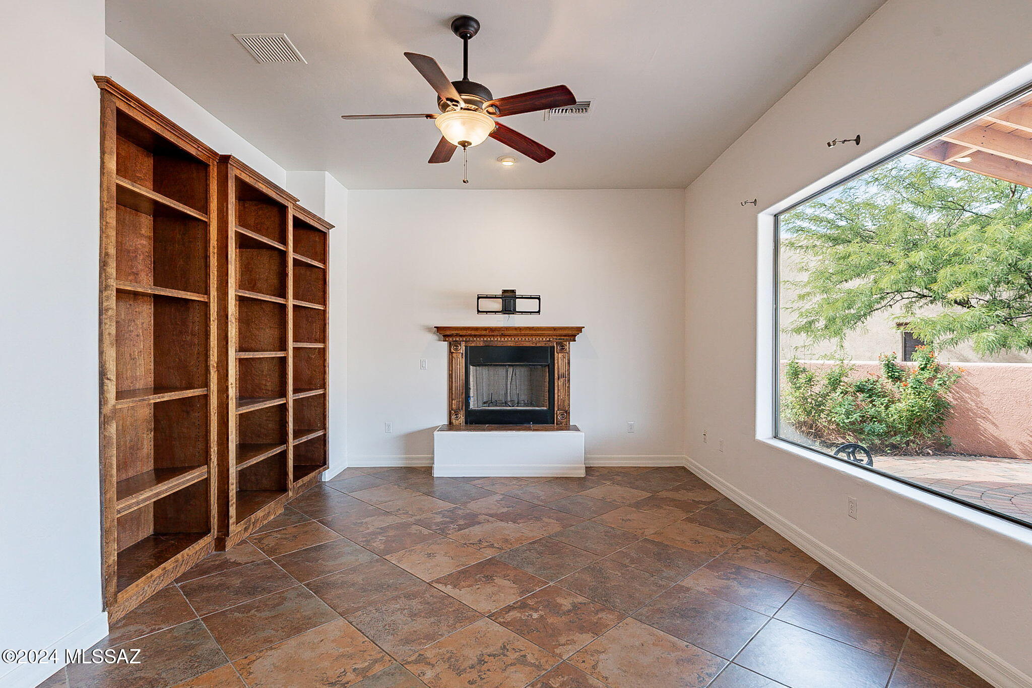 Green Valley, Arizona, 85614, United States, 5 Bedrooms Bedrooms, ,4 BathroomsBathrooms,Residential,For Sale,1826718