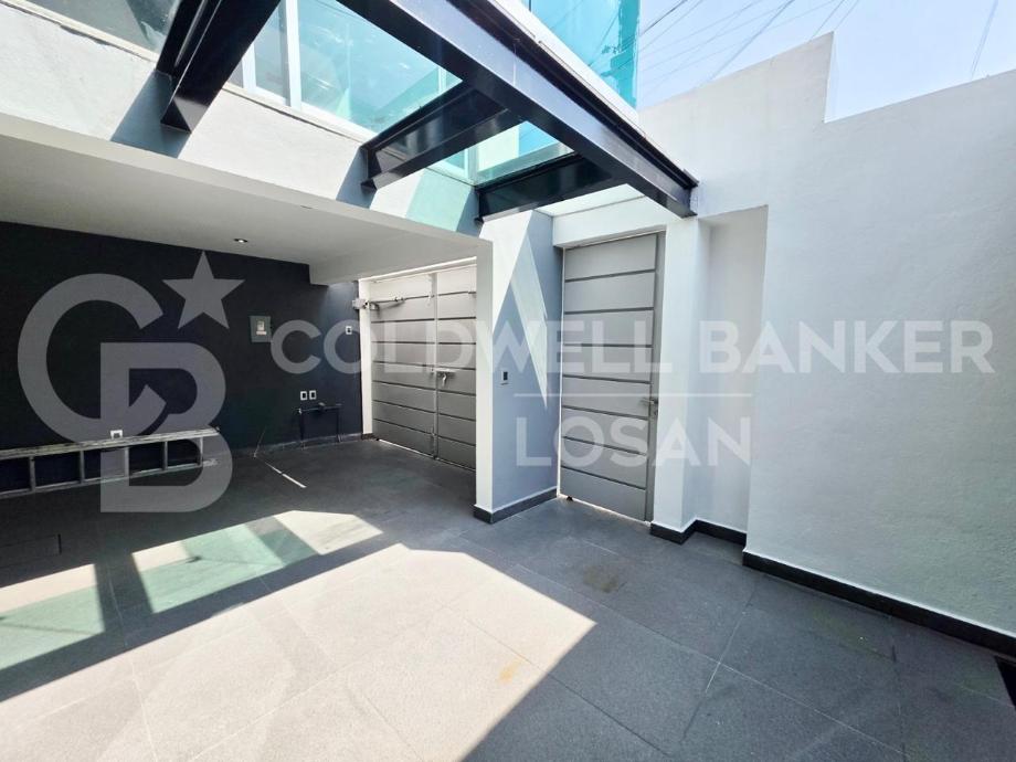 Tlalnepantla de Baz, Estado de méxico, 54020, Mexico, 3 Bedrooms Bedrooms, ,3 BathroomsBathrooms,Residential,For Sale,1990341