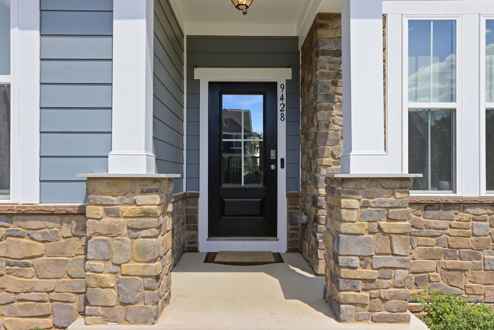  9428 Deschamp Court, Manassas, VA, 20112 - 物件實景