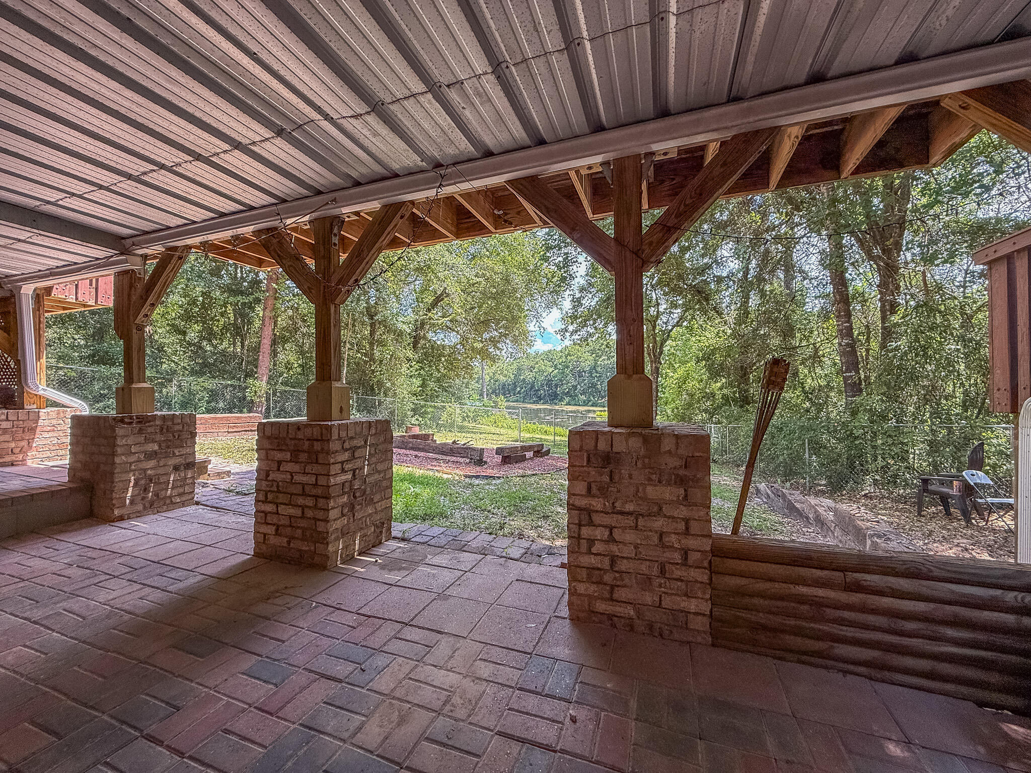 Crestview, Florida, 32539, United States, 4 Bedrooms Bedrooms, ,4 BathroomsBathrooms,Residential,For Sale,1907625