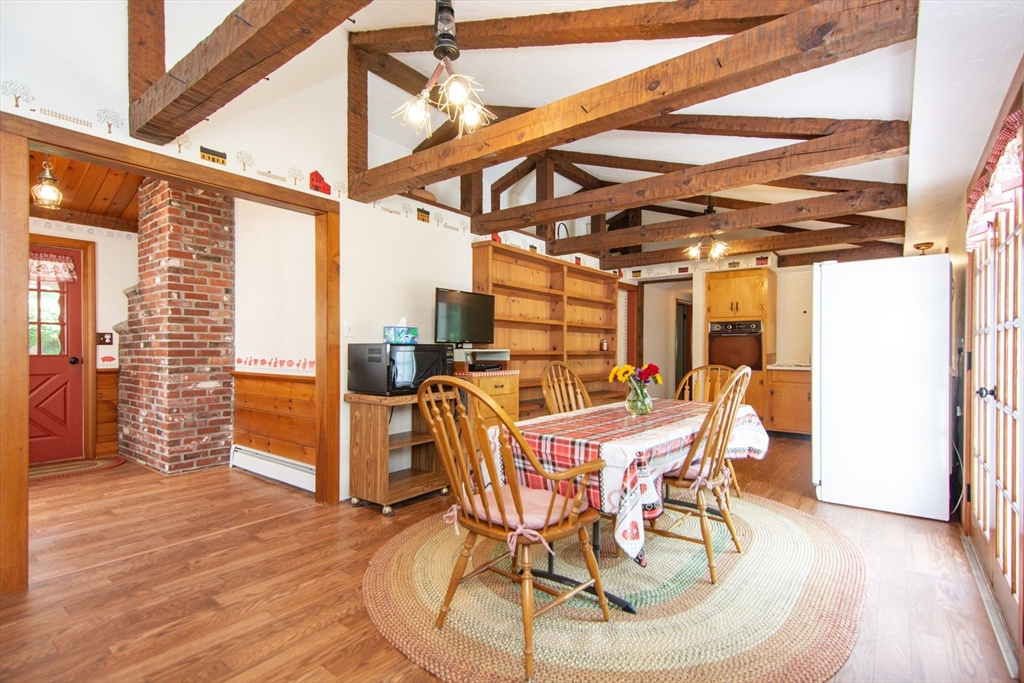 Hanson, Massachusetts, 02341, United States, 3 Bedrooms Bedrooms, ,Residential,For Sale,1920673