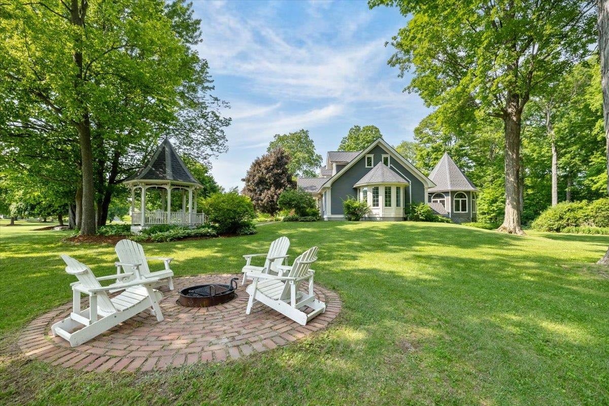Swanton, Vermont, 05488, United States, 3 Bedrooms Bedrooms, ,1 BathroomBathrooms,Residential,For Sale,1938569