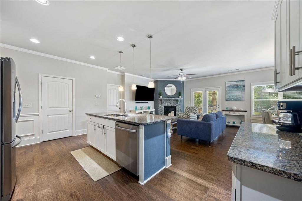 Flowery Branch, Georgia, 30542, United States, 4 Bedrooms Bedrooms, ,3 BathroomsBathrooms,Residential,For Sale,1901003