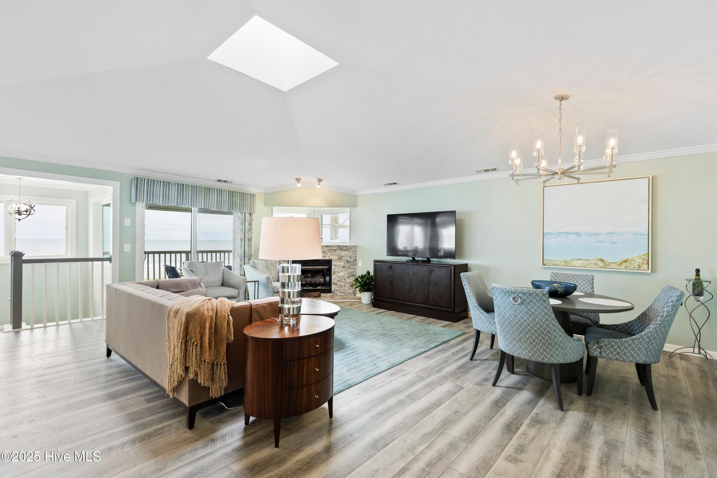 Carolina Beach, North Carolina, 28428, United States, 4 Bedrooms Bedrooms, ,3 BathroomsBathrooms,Residential,For Sale,1991115