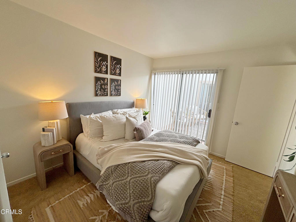 Tustin, California, 92780, United States, 2 Bedrooms Bedrooms, ,2 BathroomsBathrooms,Residential,For Sale,2002940