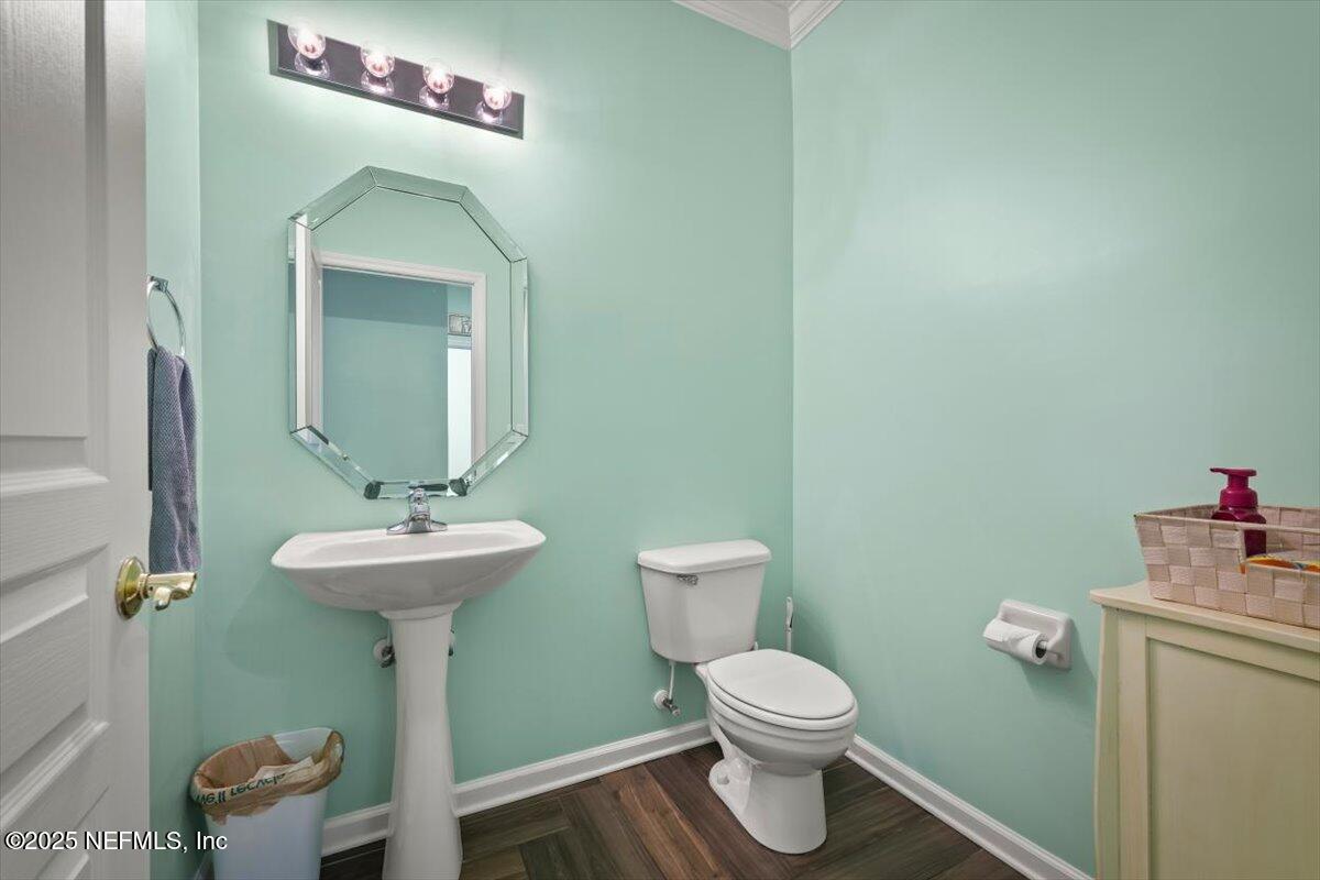 Jacksonville, Florida, 32256, United States, 5 Bedrooms Bedrooms, ,4 BathroomsBathrooms,Residential,For Sale,1974512