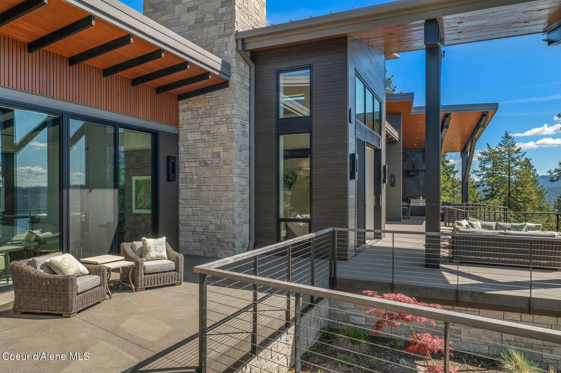 Coeur D'alene, Idaho, 83814, United States, 3 Bedrooms Bedrooms, ,2 BathroomsBathrooms,Residential,For Sale,1926176