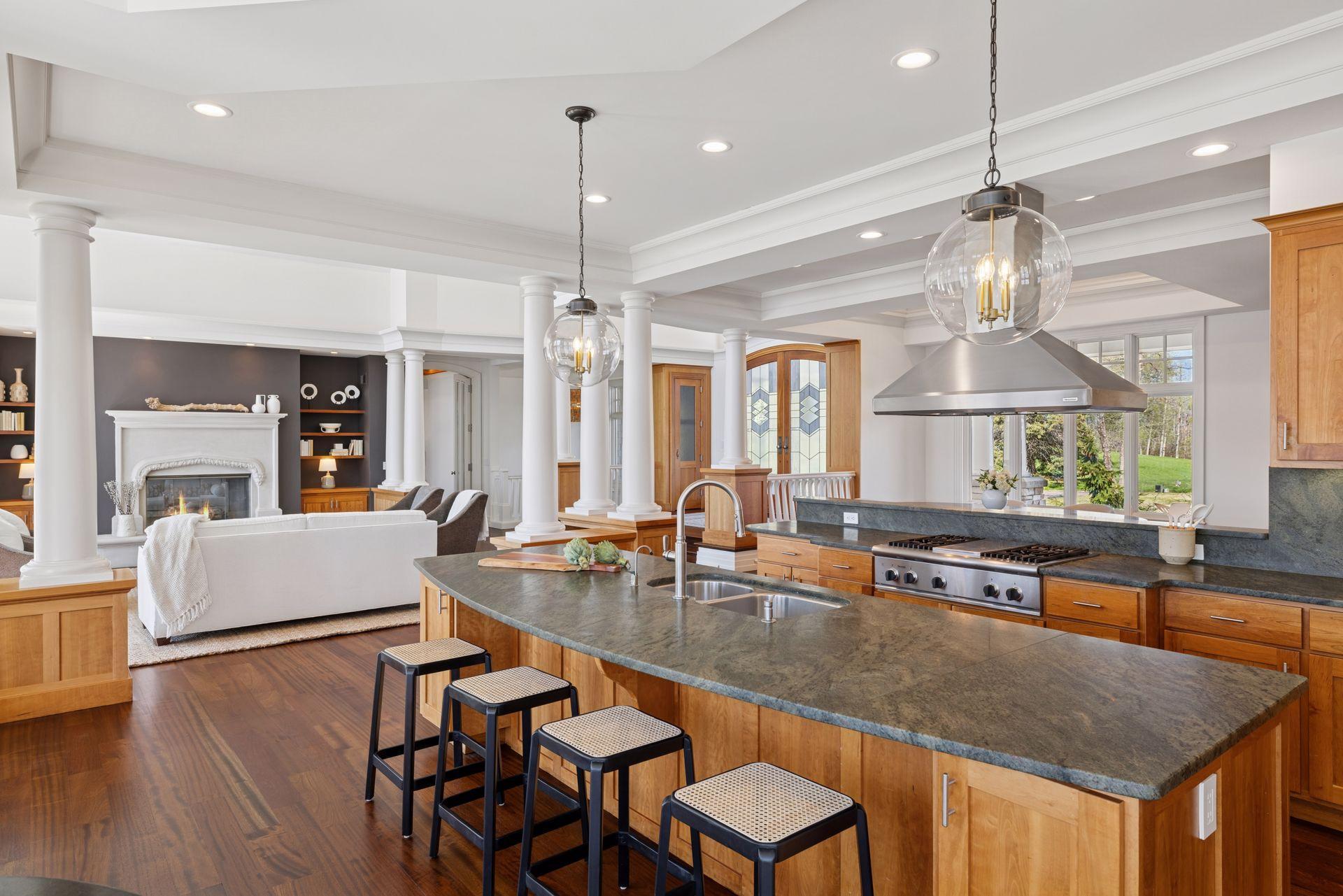 Orono, Minnesota, 55391, United States, 5 Bedrooms Bedrooms, ,5 BathroomsBathrooms,Residential,For Sale,1792914