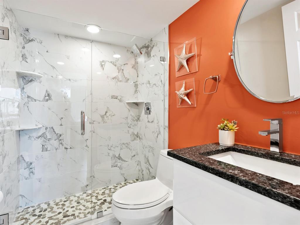 Sarasota, Florida, 34236, United States, 2 Bedrooms Bedrooms, ,2 BathroomsBathrooms,Residential,For Sale,1839874