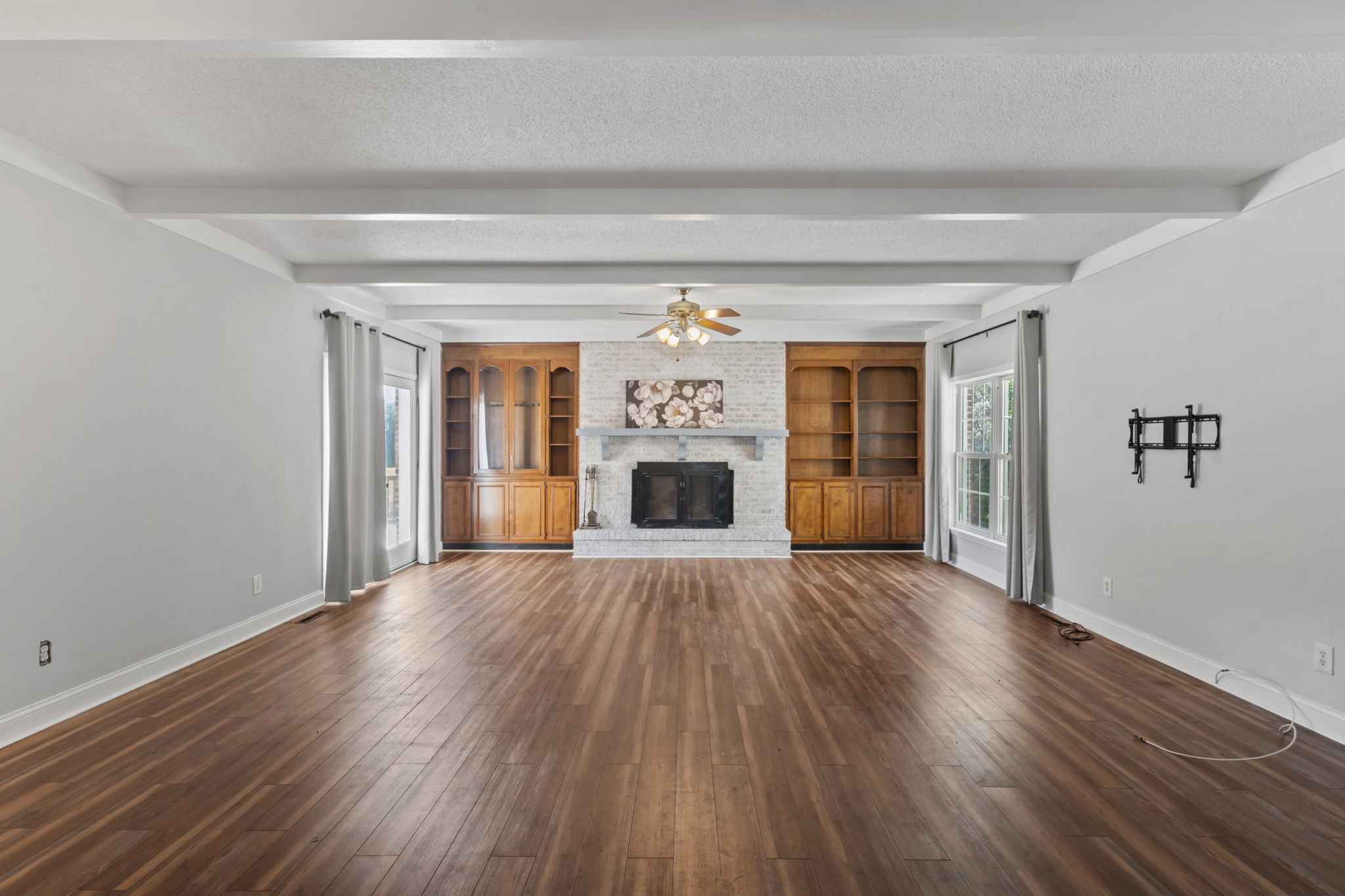 Galivants Ferry, South Carolina, 29544, United States, 4 Bedrooms Bedrooms, ,3 BathroomsBathrooms,Residential,For Sale,1986095