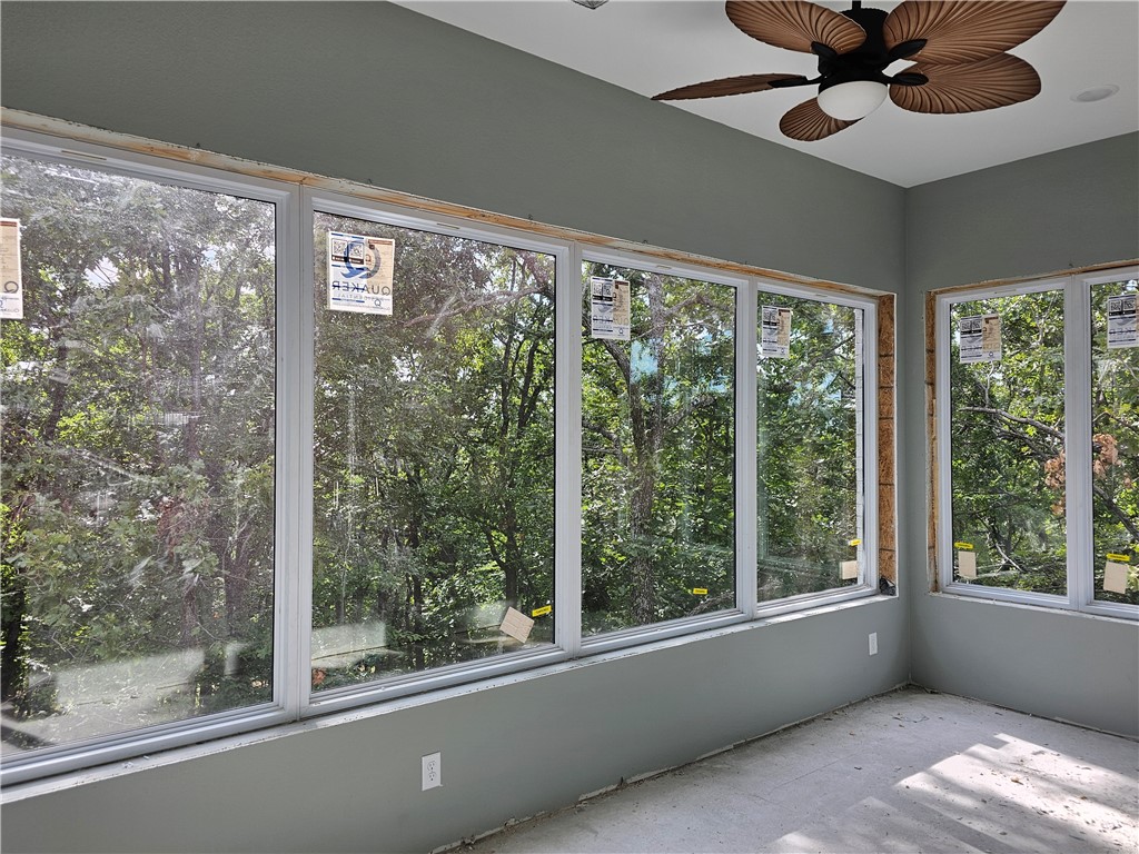 Fayetteville, Arkansas, 72703, United States, 4 Bedrooms Bedrooms, ,5 BathroomsBathrooms,Residential,For Sale,1902813