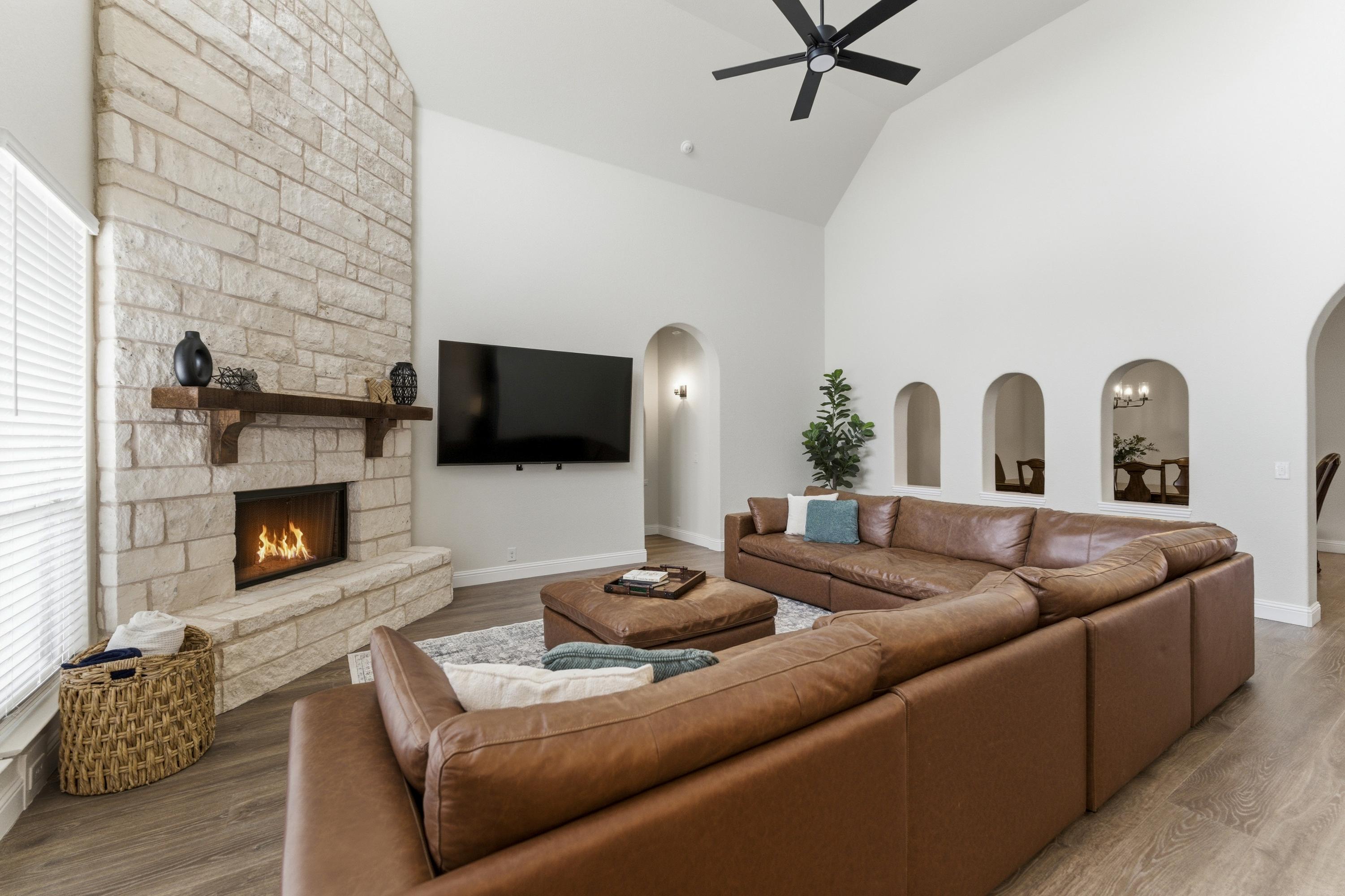  12504 Panther Creek Drive, Godley, TX, 76044 - 物件實景