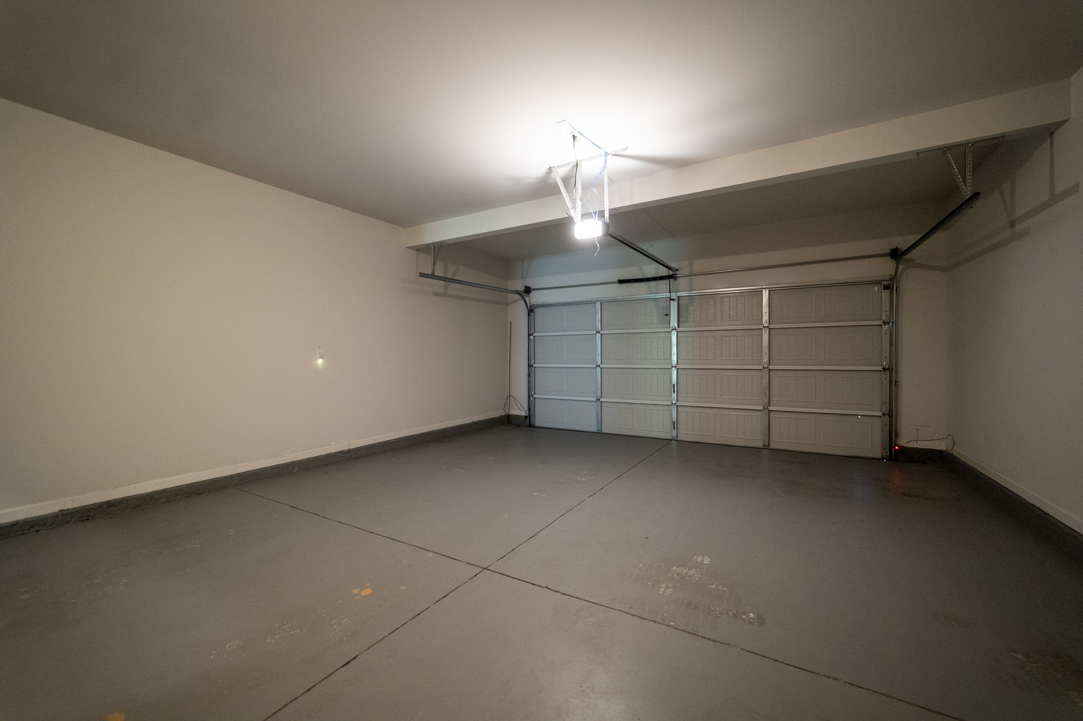  Fantastic Newer Construction Home in Bedford Estates - 物件實景