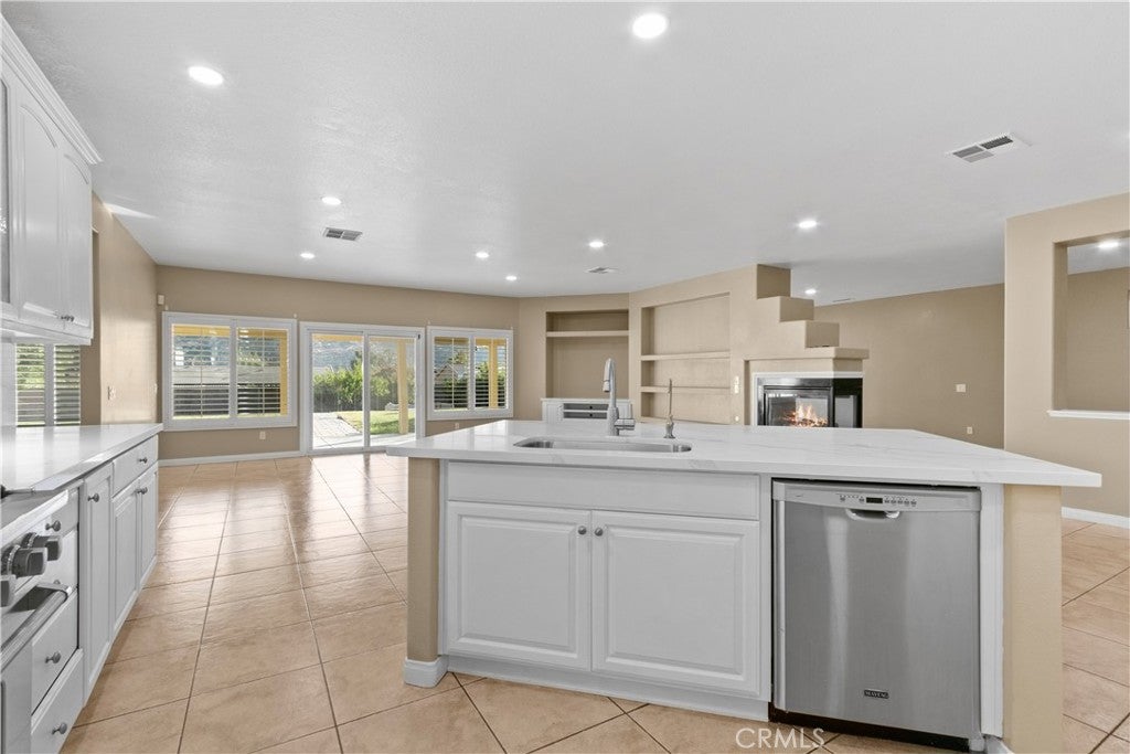 Banning, California, 92220, United States, 4 Bedrooms Bedrooms, ,3 BathroomsBathrooms,Residential,For Sale,1987366