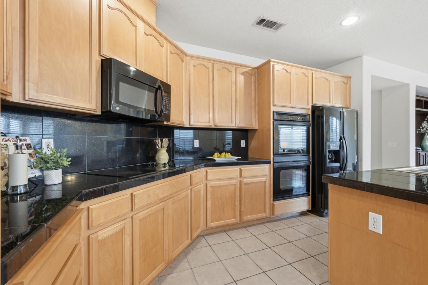 Modesto, California, 95356, United States, 4 Bedrooms Bedrooms, ,3 BathroomsBathrooms,Residential,For Sale,1989424