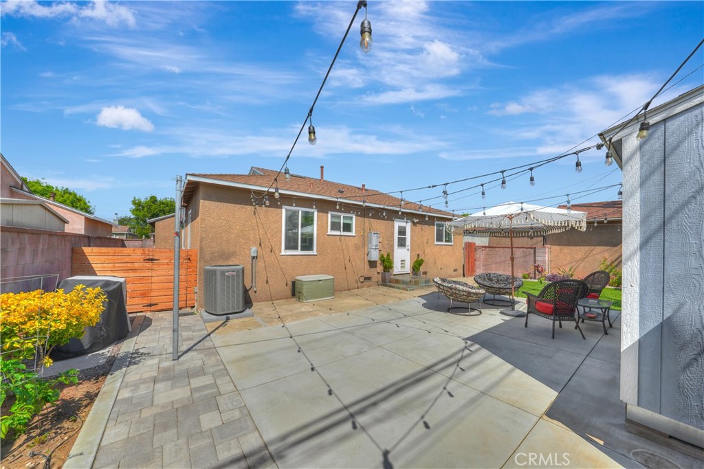 Lakewood, California, 90712, United States, 2 Bedrooms Bedrooms, ,1 BathroomBathrooms,Residential,For Sale,1933533