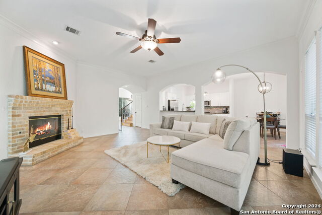 614 E Cypress Trail, San Antonio, Texas, 78256, United States, 4 Bedrooms Bedrooms, ,3 BathroomsBathrooms,Residential,For Sale,614 E Cypress Trail,1618475