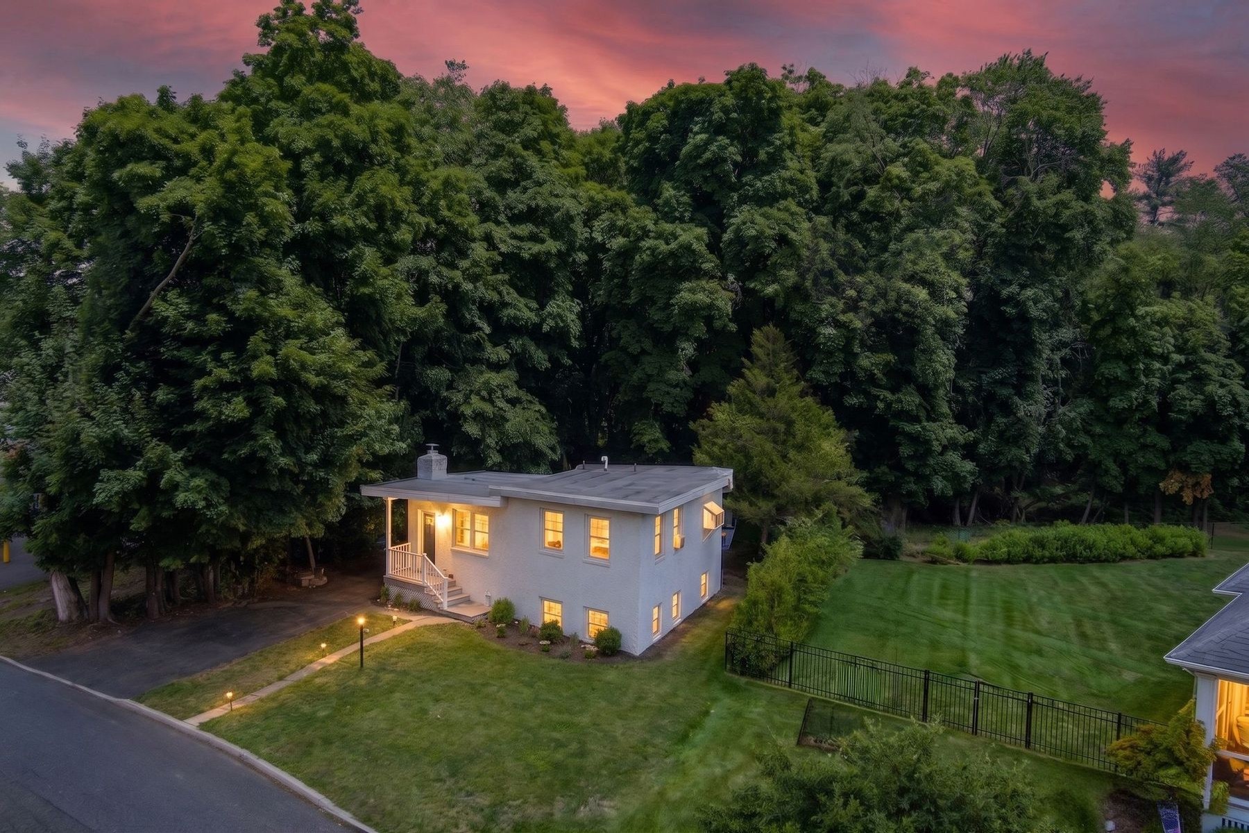  211 Lakeview Drive, Ridgewood, NJ 07450 - 物件實景
