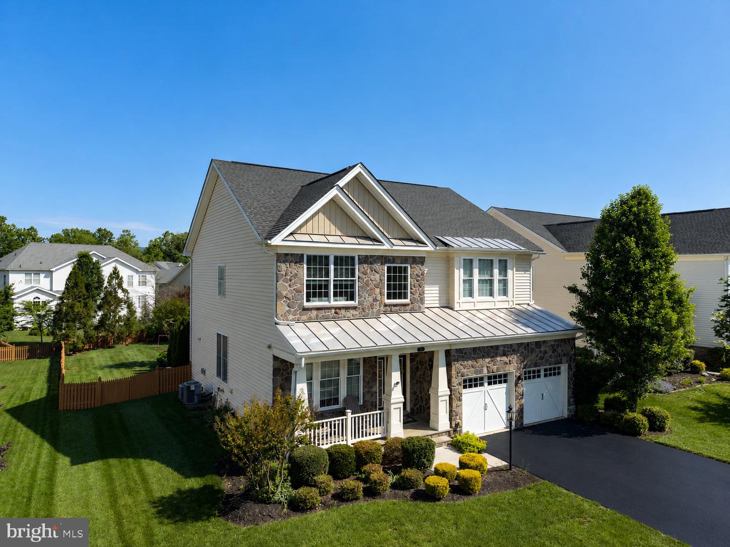 Haymarket, Virginia, 20169, United States, 4 Bedrooms Bedrooms, ,5 BathroomsBathrooms,Residential,For Sale,2048396