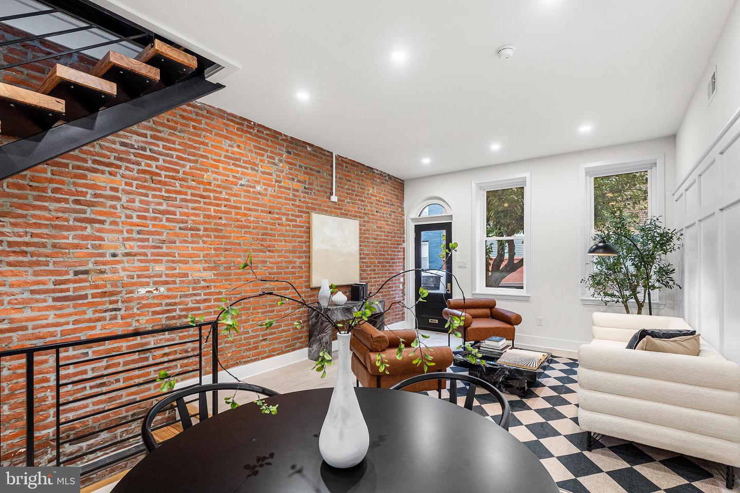 Philadelphia, Pennsylvania, 19125, United States, 3 Bedrooms Bedrooms, ,3 BathroomsBathrooms,Residential,For Sale,1954864