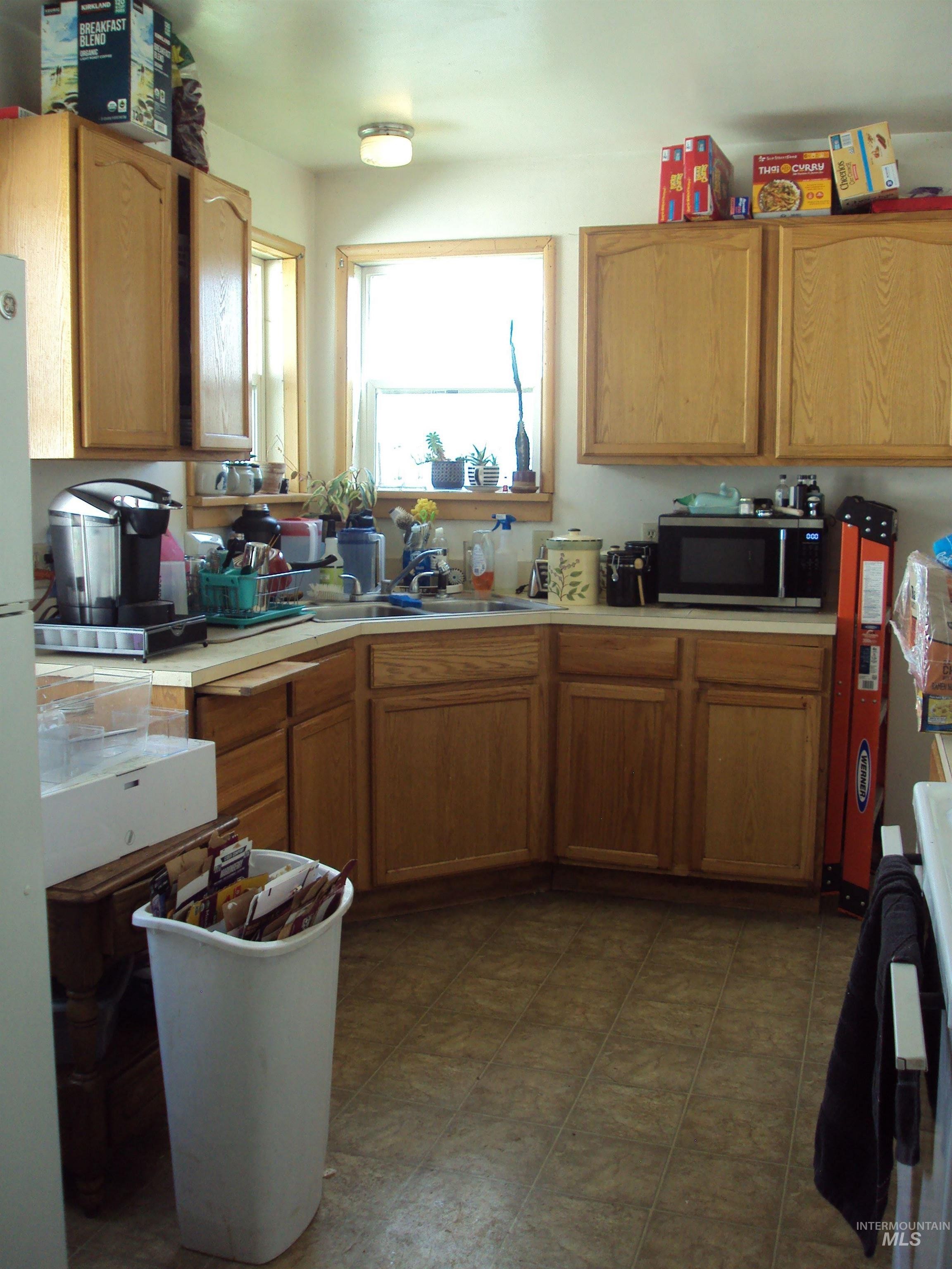 Clarkston, Washington, 99403, United States, 9 Bedrooms Bedrooms, ,5 BathroomsBathrooms,Residential,For Sale,1882105