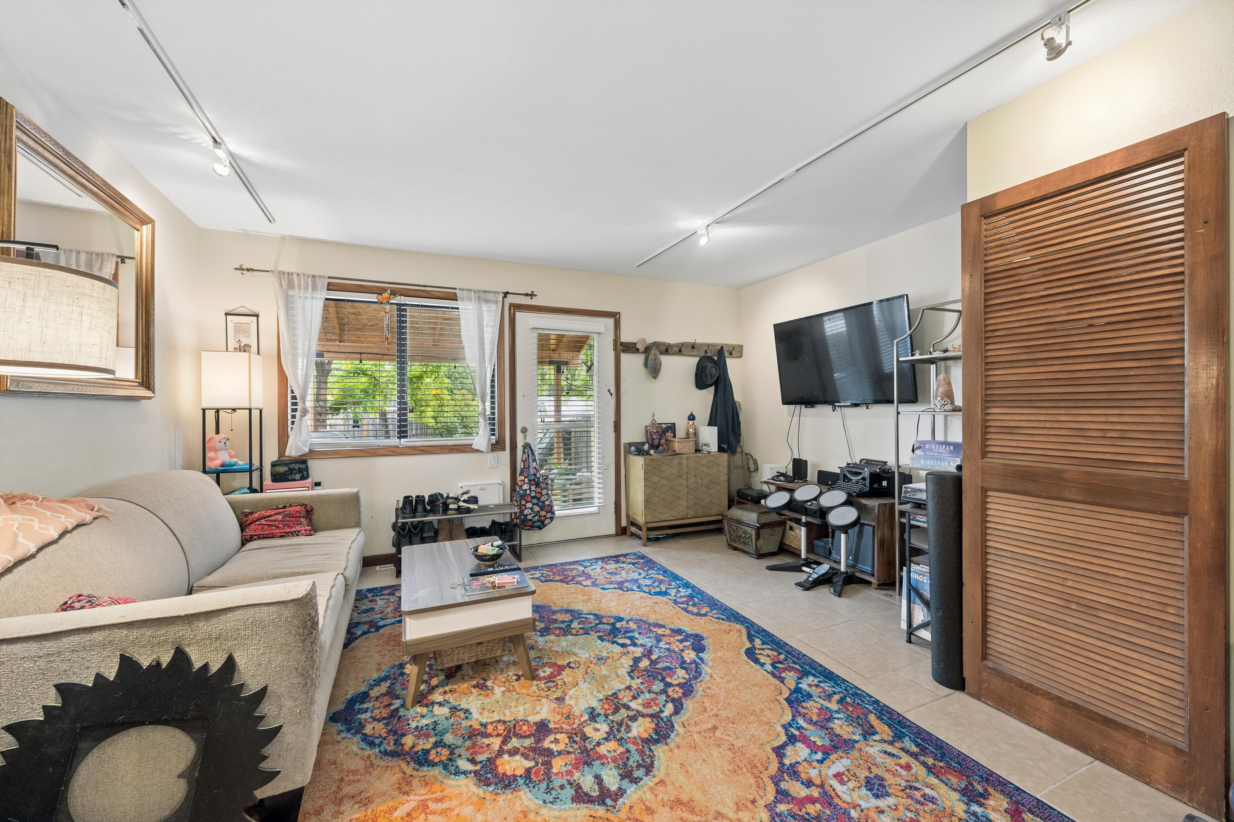  Duplex in Louisville - Each Unit is 2 Bedrooms/1 Bath - 物件實景