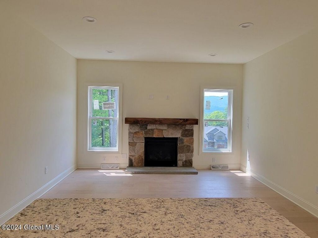 Lake George, New York, 12845, United States, 3 Bedrooms Bedrooms, ,3 BathroomsBathrooms,Residential,For Sale,1903544