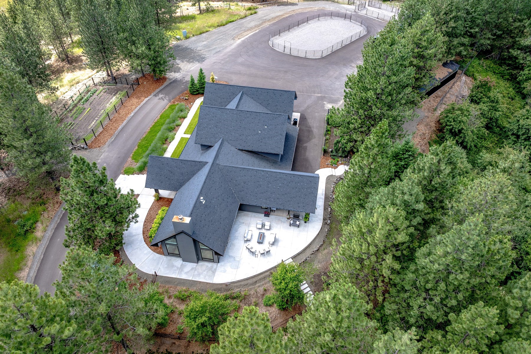  Luxury Country Estate - 物件實景