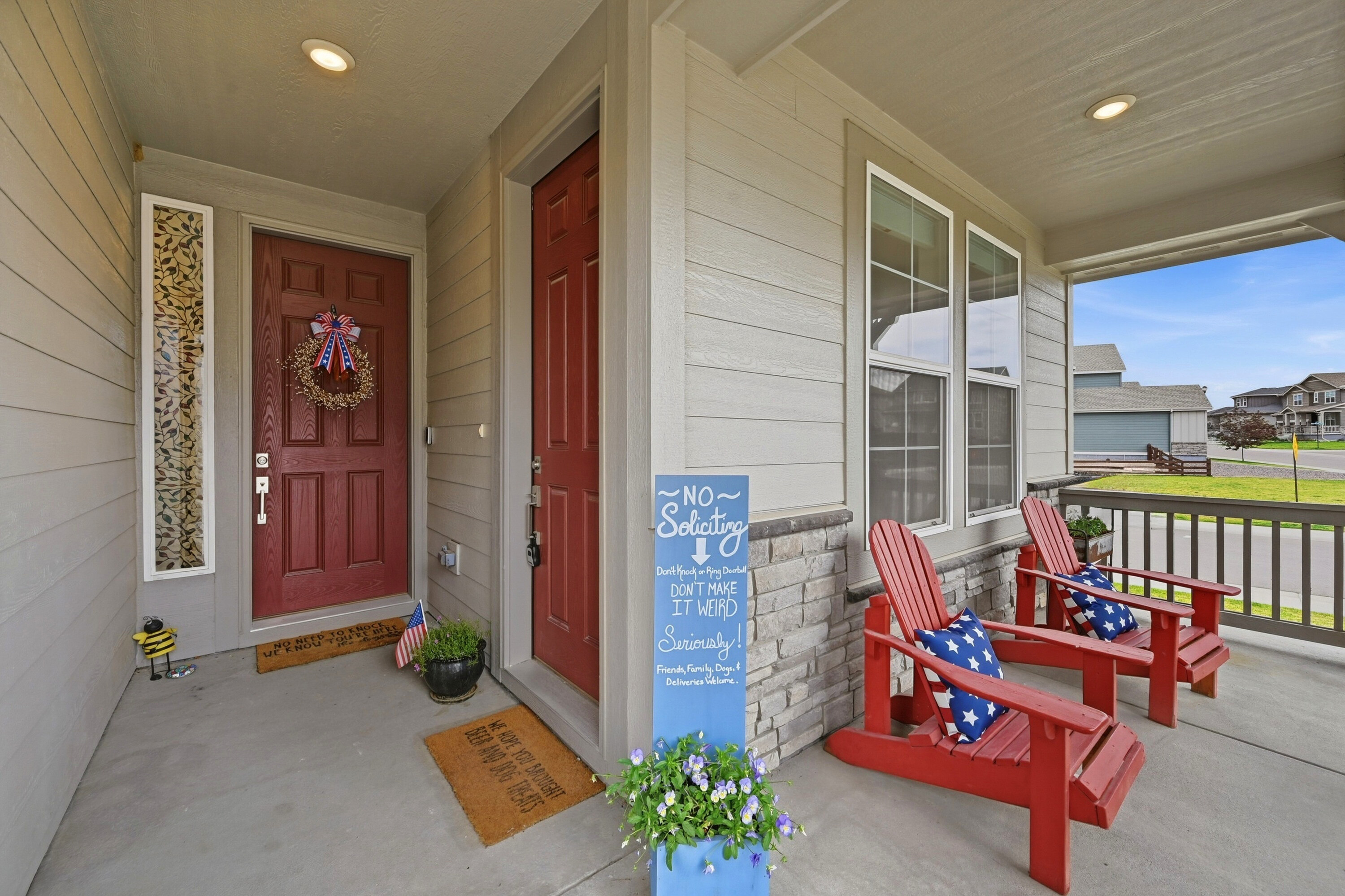 Thornton, Colorado, 80602, United States, 4 Bedrooms Bedrooms, ,2 BathroomsBathrooms,Residential,For Sale,2048657