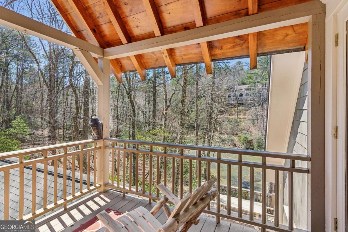 Ellijay, Georgia, 30536, United States, 5 Bedrooms Bedrooms, ,4 BathroomsBathrooms,Residential,For Sale,1880037