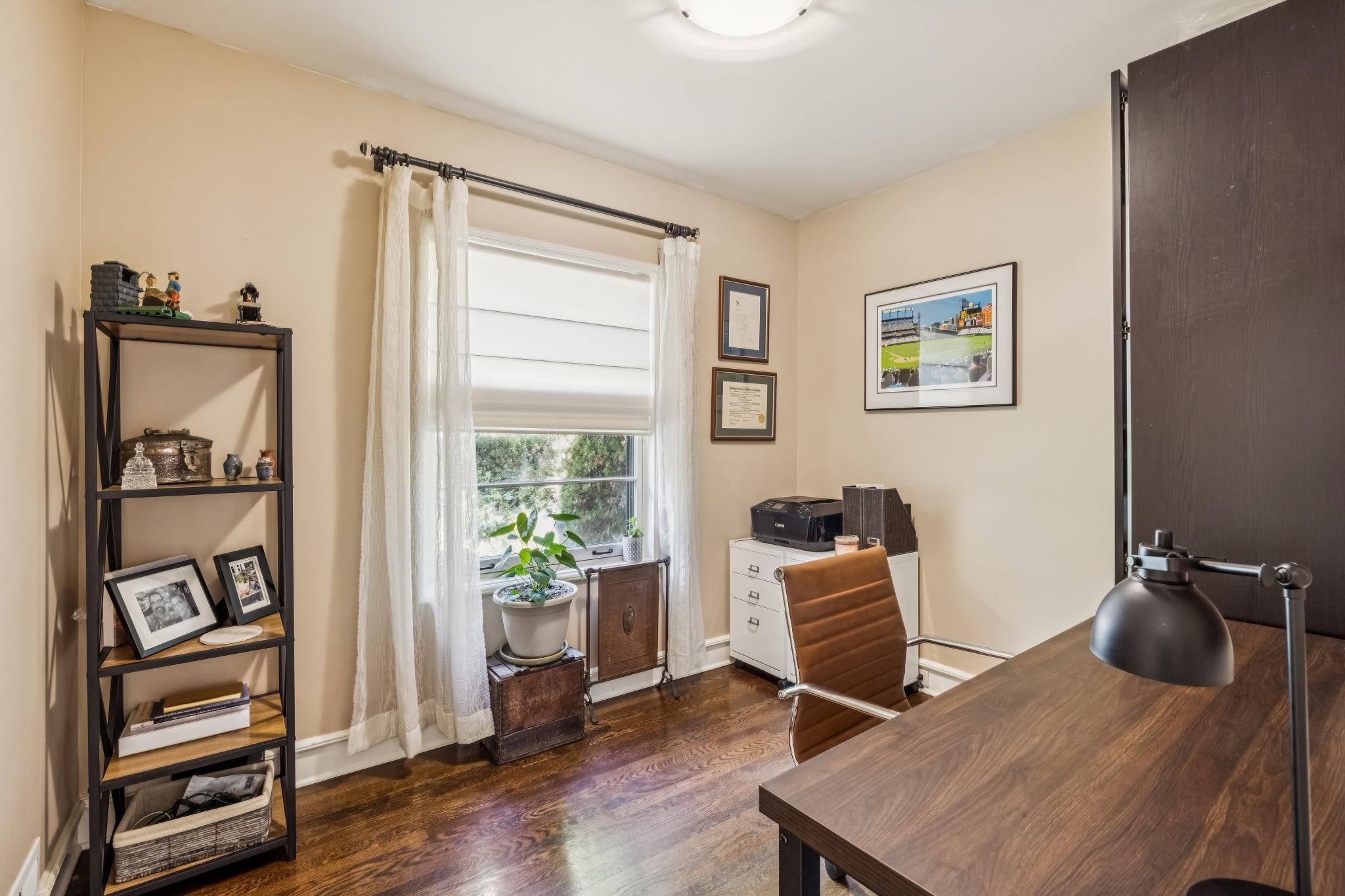  483 E. Napa St - 物件實景