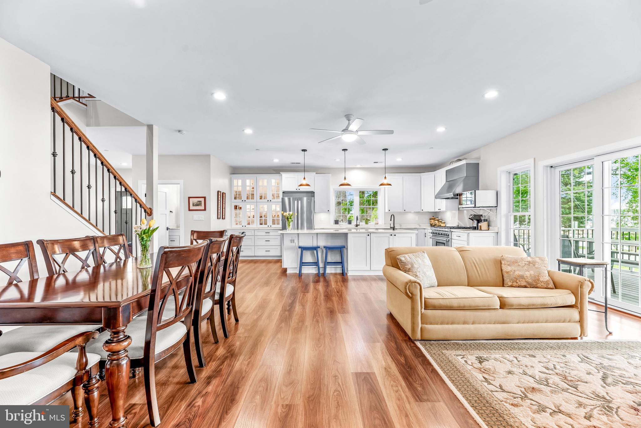 Galesville, Maryland, 20765, United States, 5 Bedrooms Bedrooms, ,4 BathroomsBathrooms,Residential,For Sale,1887426