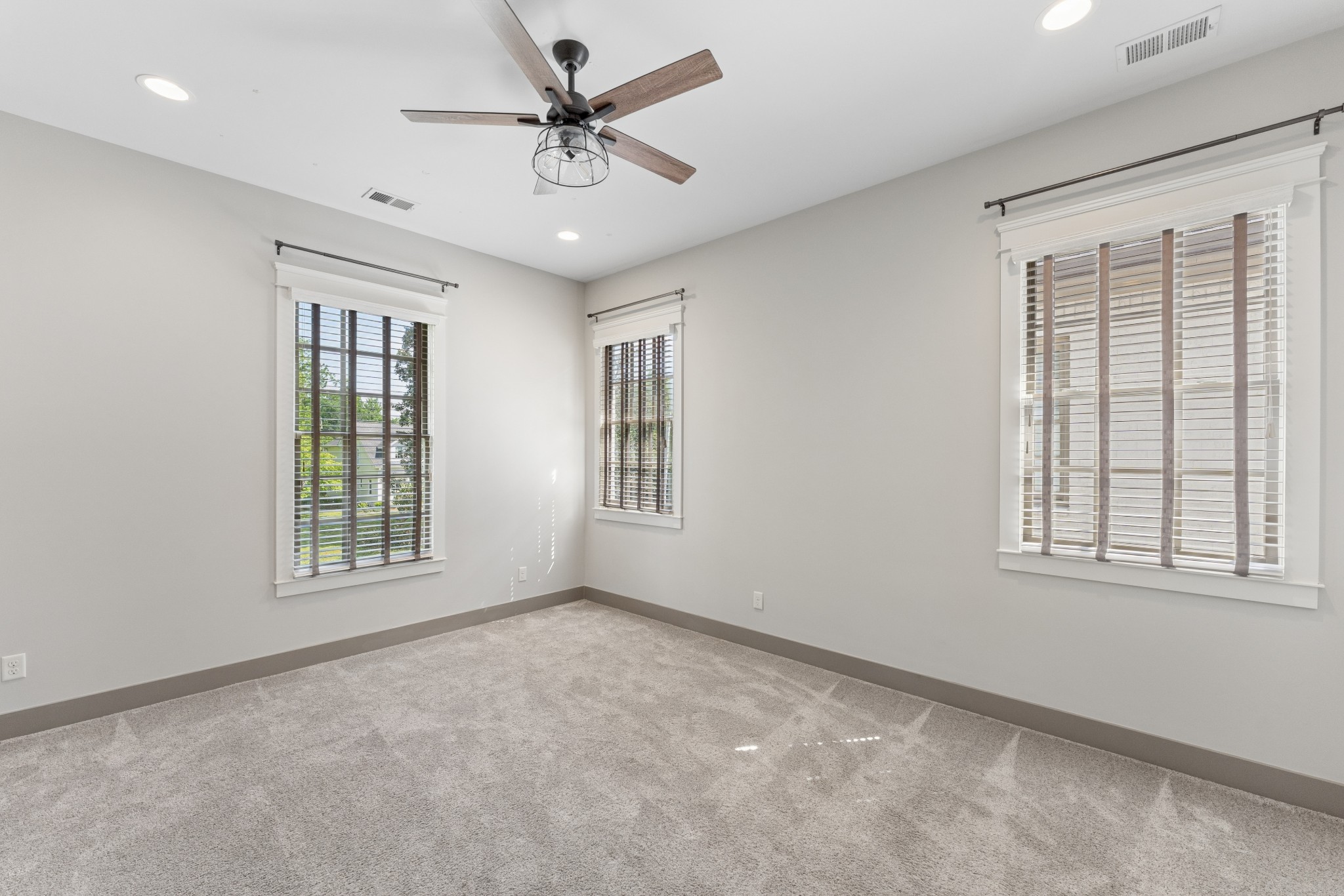  111 Heady Dr, Nashville, TN, 37205 - 物件實景